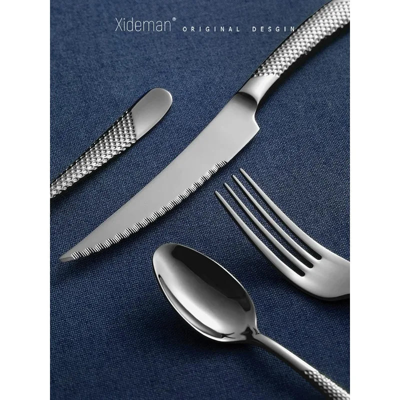 16Piece Black Silverware Set with Ultra Sharp 2-IN-1 Serrated Knives